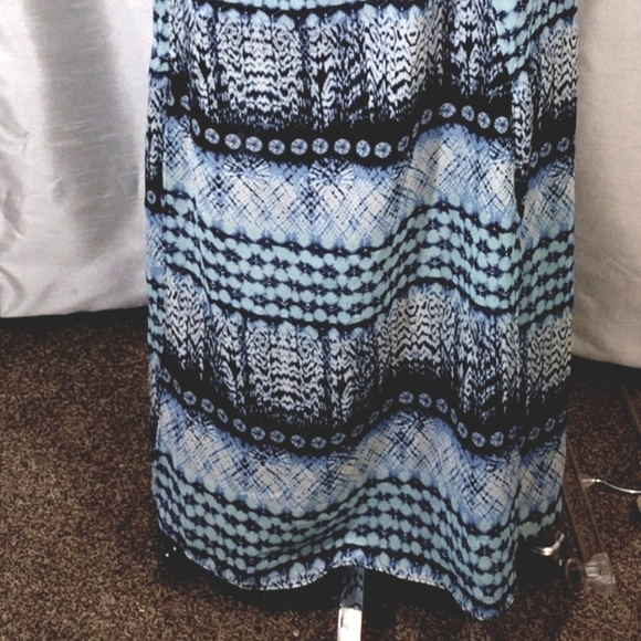 2 Pc:Tommy Bahama Silk Blouse Blue+ Maurices Skirt TAG, Tye, Tropical, XL - Picture 4 of 16
